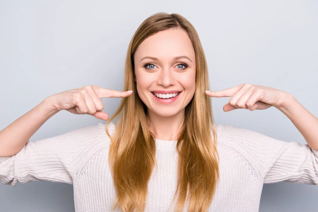 Strahlendes Lächeln Dank Bleaching